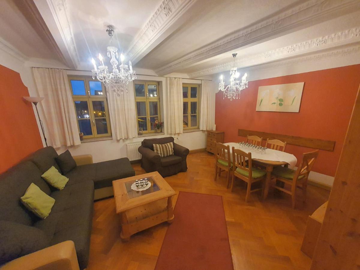 Hotel Zur Goldenen Sonne Quedlinburg Exteriör bild