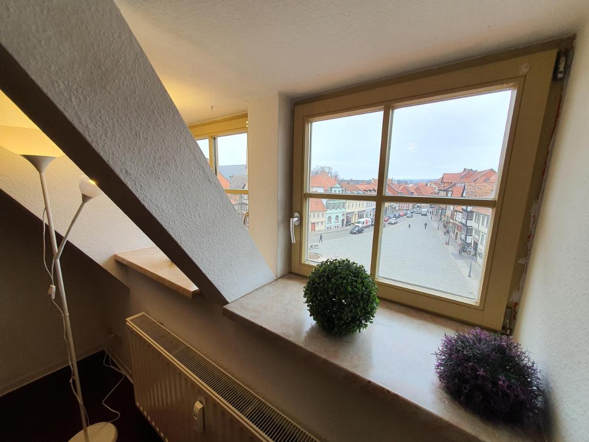 Hotel Zur Goldenen Sonne Quedlinburg Exteriör bild