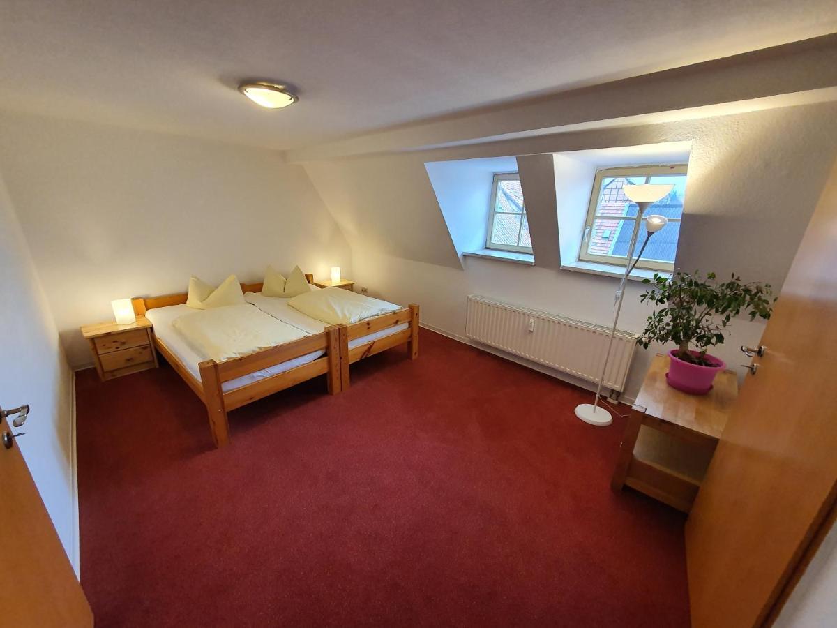 Hotel Zur Goldenen Sonne Quedlinburg Exteriör bild