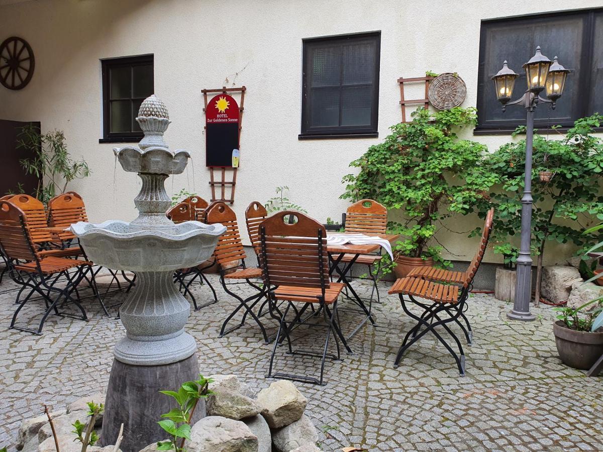 Hotel Zur Goldenen Sonne Quedlinburg Exteriör bild